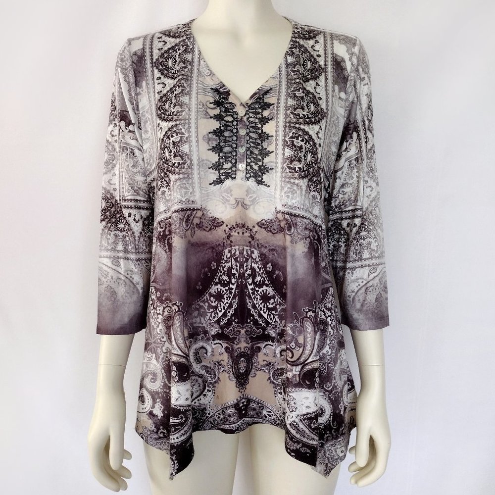 Live and Let Live Boho Print 3/4 Sleeve Light Handkerchief Hem Tunic